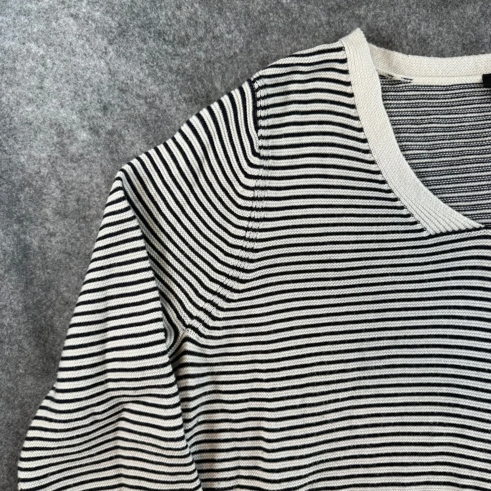 Talbots Sweater Women 2X Black White Striped V-Neck Knit Long Sleeve Trim
